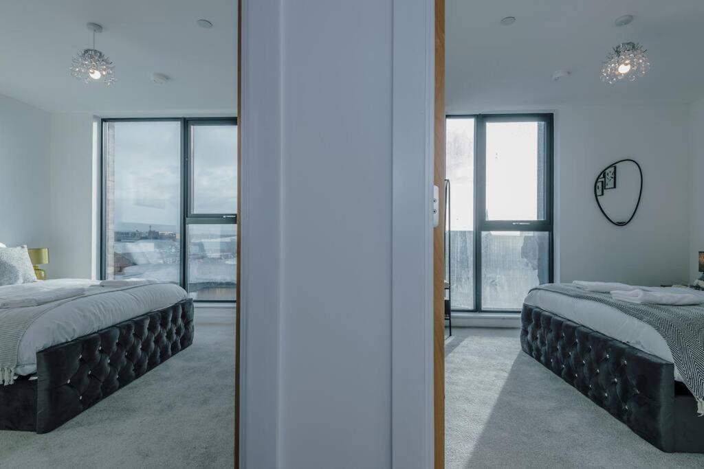 Stunning 2-Bed Premium Apartment - Free Wi-Fi Престън Екстериор снимка